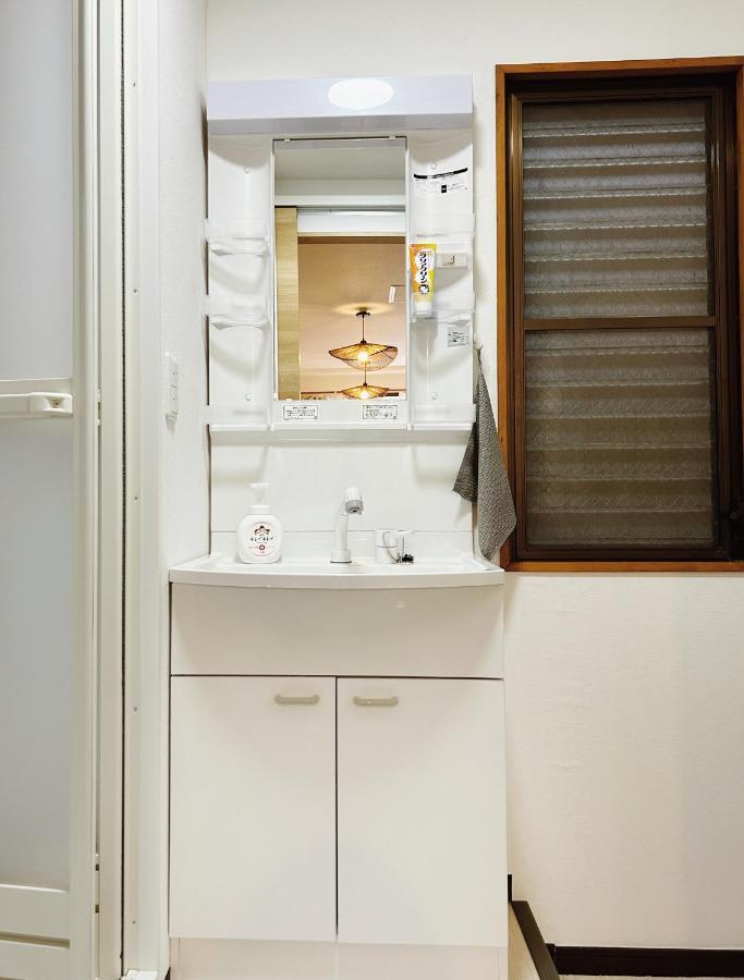 Tokyo Louis House In Ueno Area Close To Jr Yamanote Line & Metro Ginza Line Walk To Ueno Park And Ameyoko Exterior foto